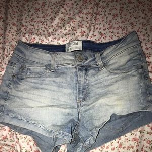 Light Denim Stretchy Short